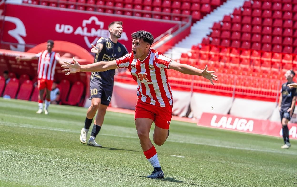 Valen está viviendo una temporada muy especial y quiere más con el ascenso a Segunda RFEF.