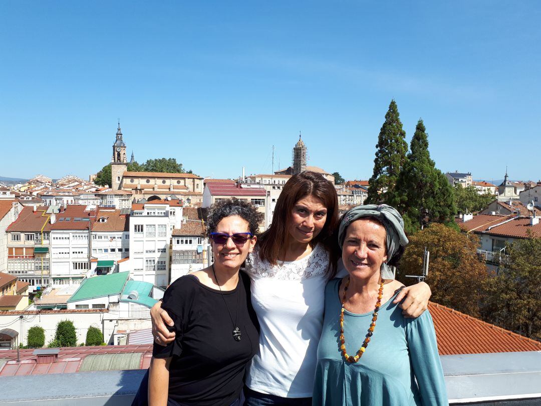 Adriana, Elena y Paca, de Sorginenea