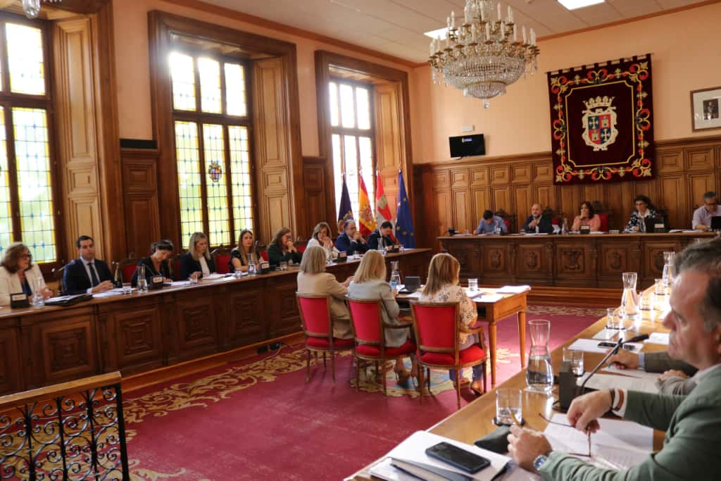 Pleno Municipal en el Ayuntamiento de Palencia del 18 de septiembre de 2025