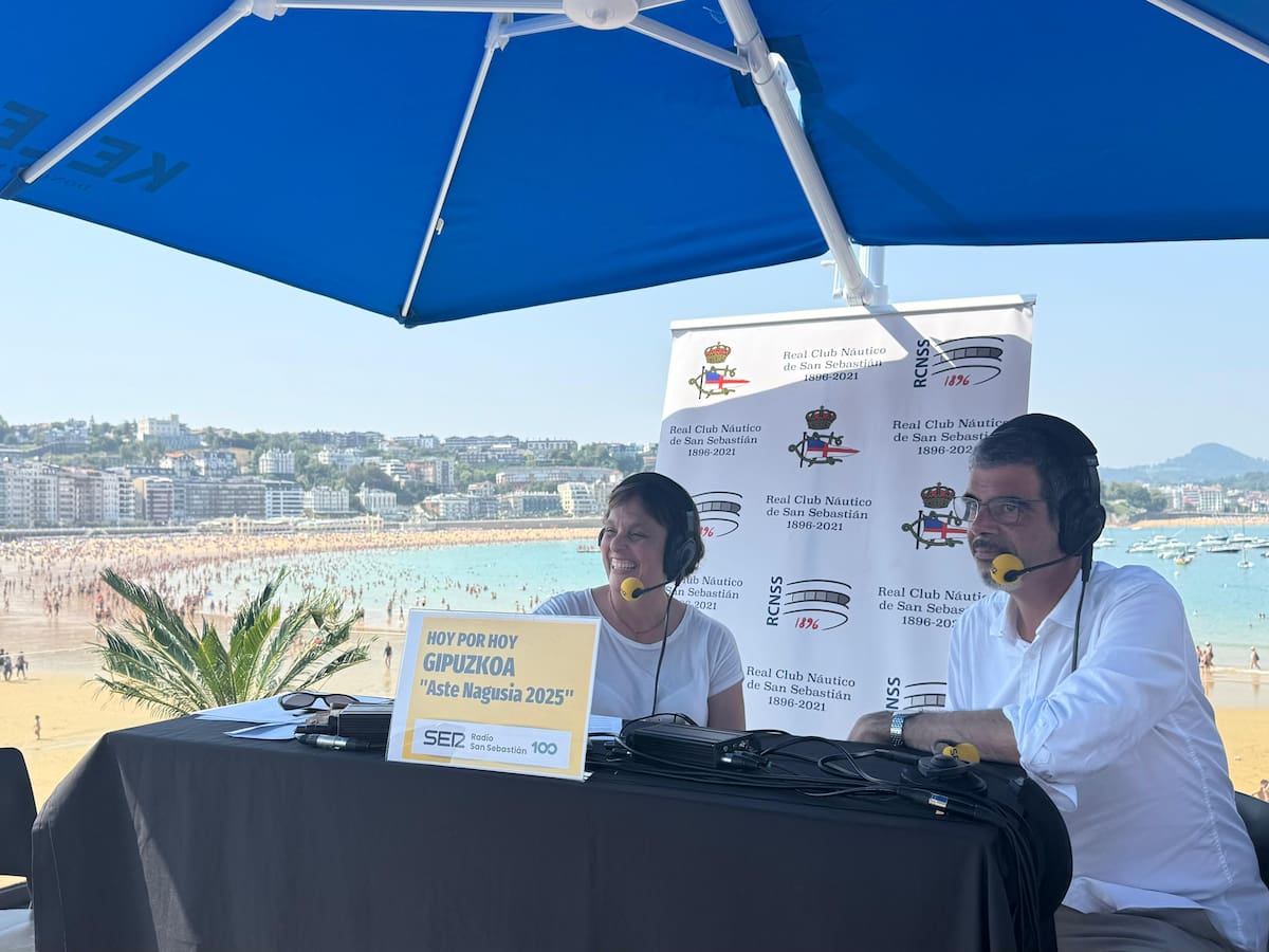 "Hay que buscar un equilibrio entre todos los usos de la ciudad, desde las playas hasta la vivienda, sin dejar a nadie atrás."