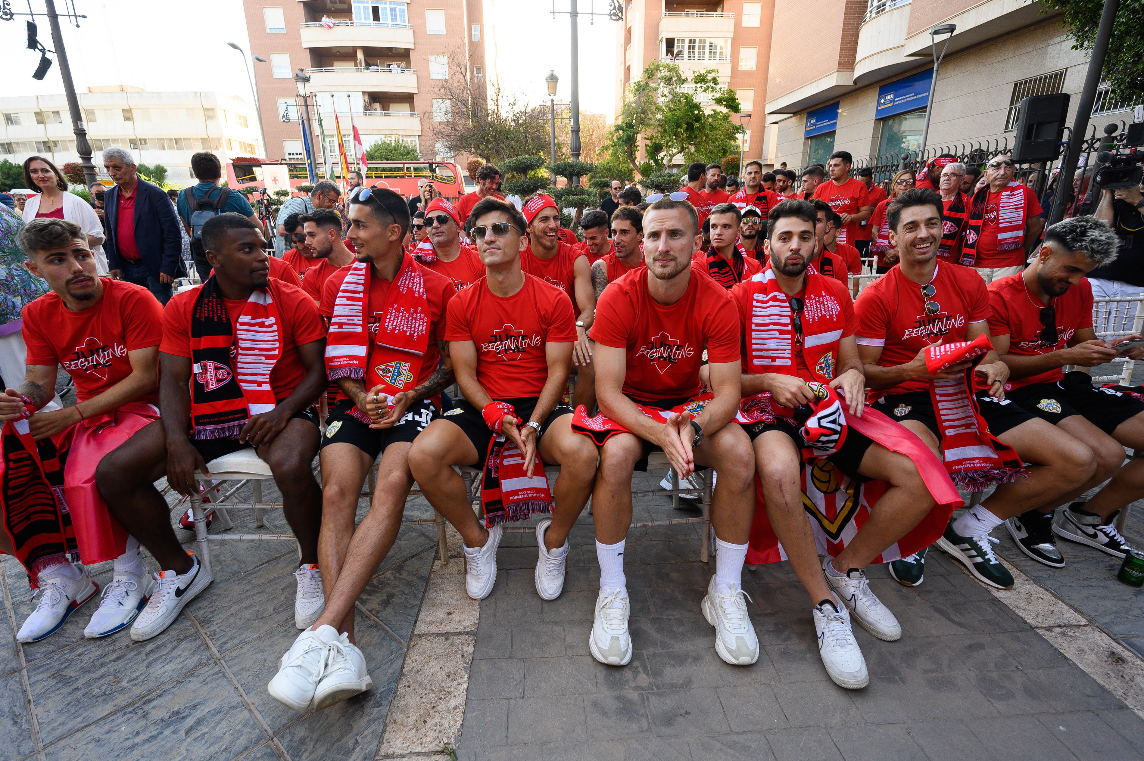 Una plantilla que pasa a la historia del fútbol almeriense.