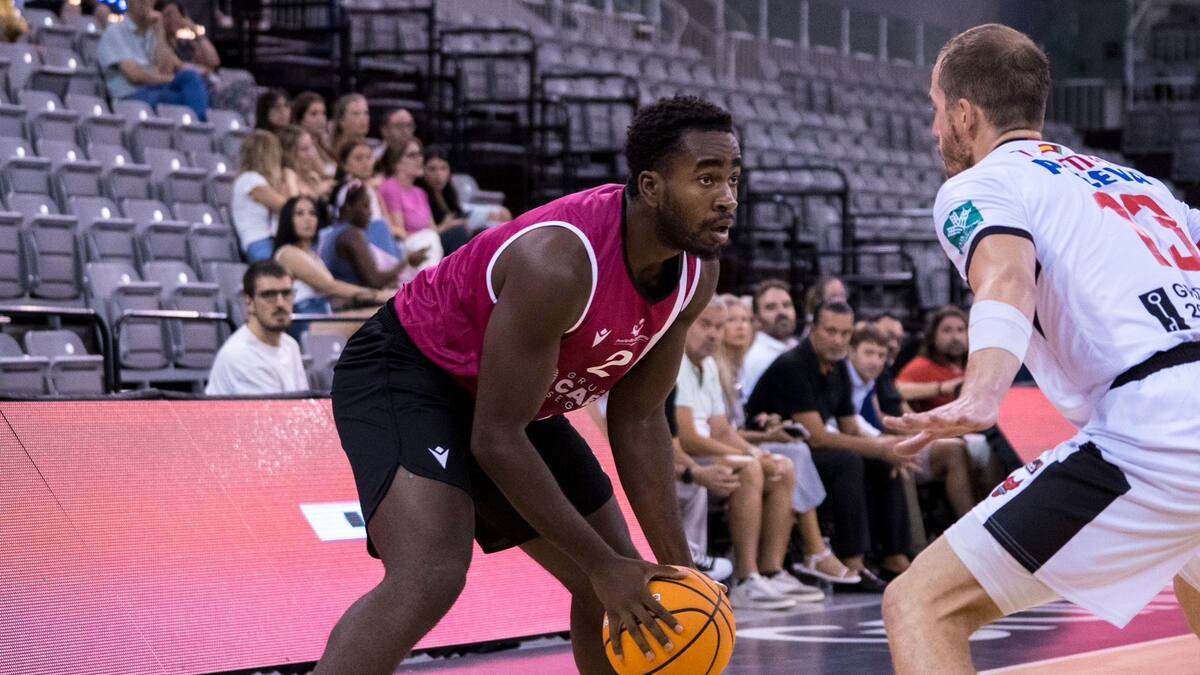 Entrevista a Sediq Garuba, jugador del Grupo Caesa Cartagena - 17/09/2025