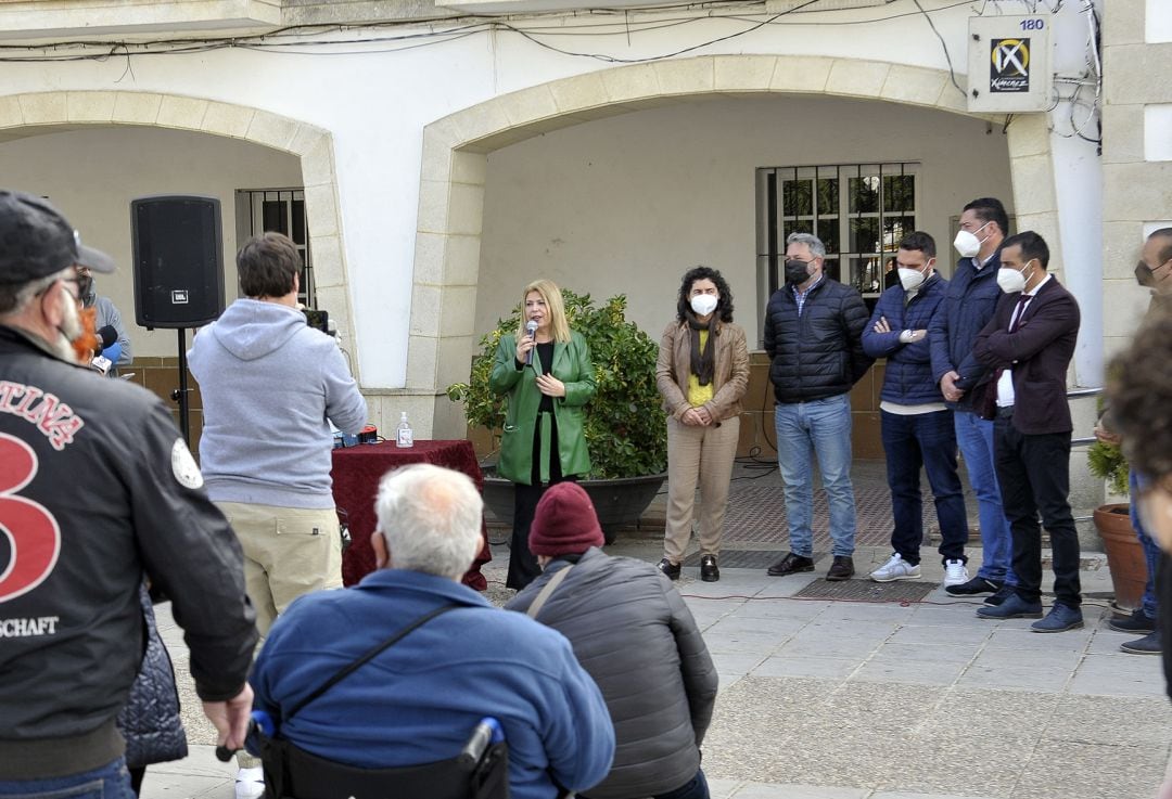 Presentación del proyecto a los vecinos