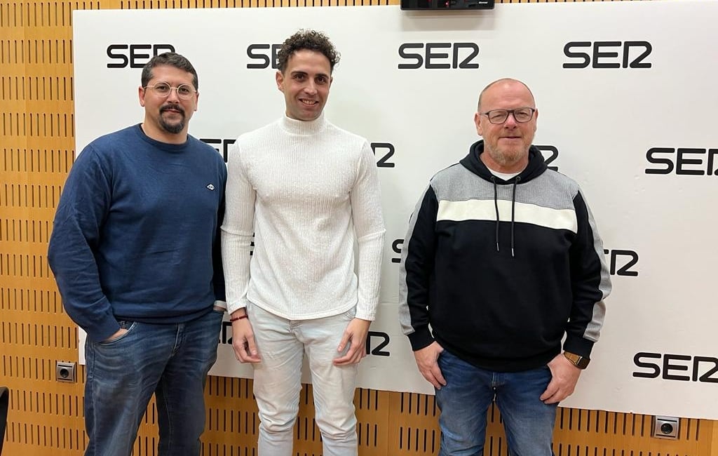 Jose Antonio Sánchez, José Ginés Belchí y Gavin Pearce en Siempre Real Murcia