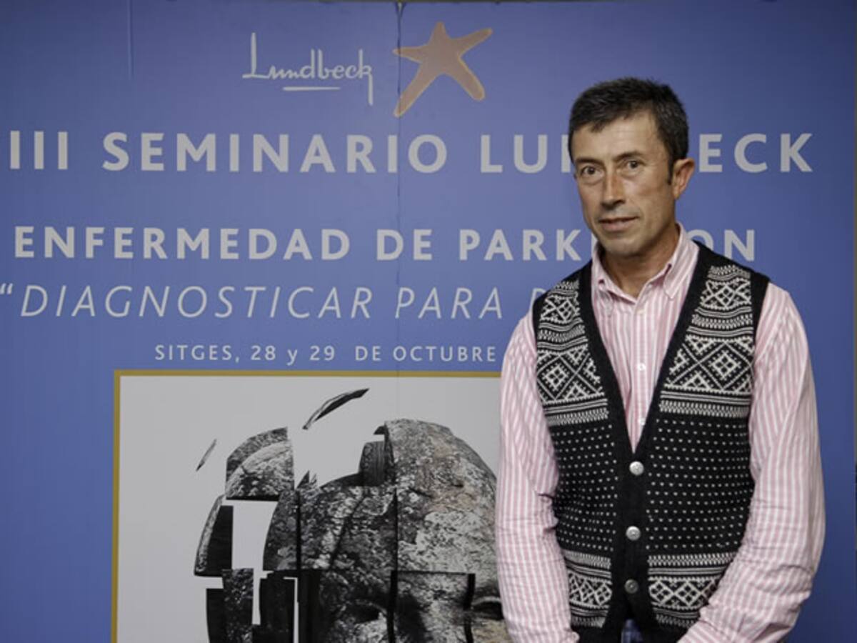 "Cuando tienes parkinson, te encierras en casa por miedo a que te confundan con un borracho"