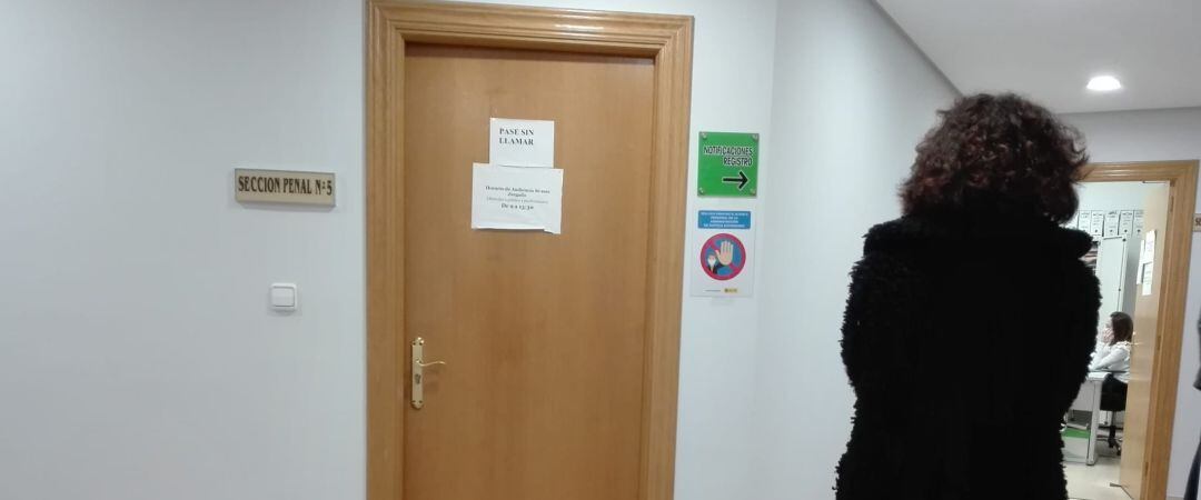 La empresaria gallega a la espera de su comparecencia ante el juzgado