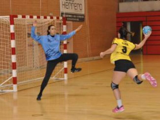 Yolanda Rodes ante el lanzamiento de Alexia Picas