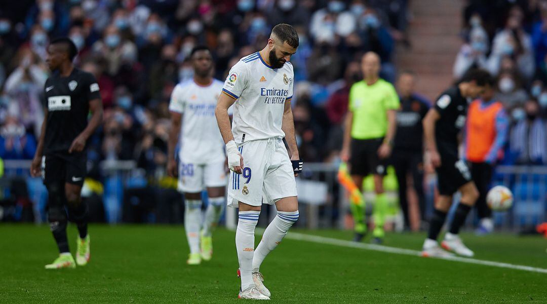 Real Madrid v Elche - La Liga Santander