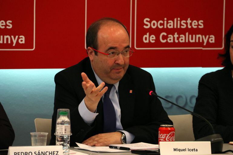 El primer secretario del PSC, Miquel Iceta, durante una rueda de prensa