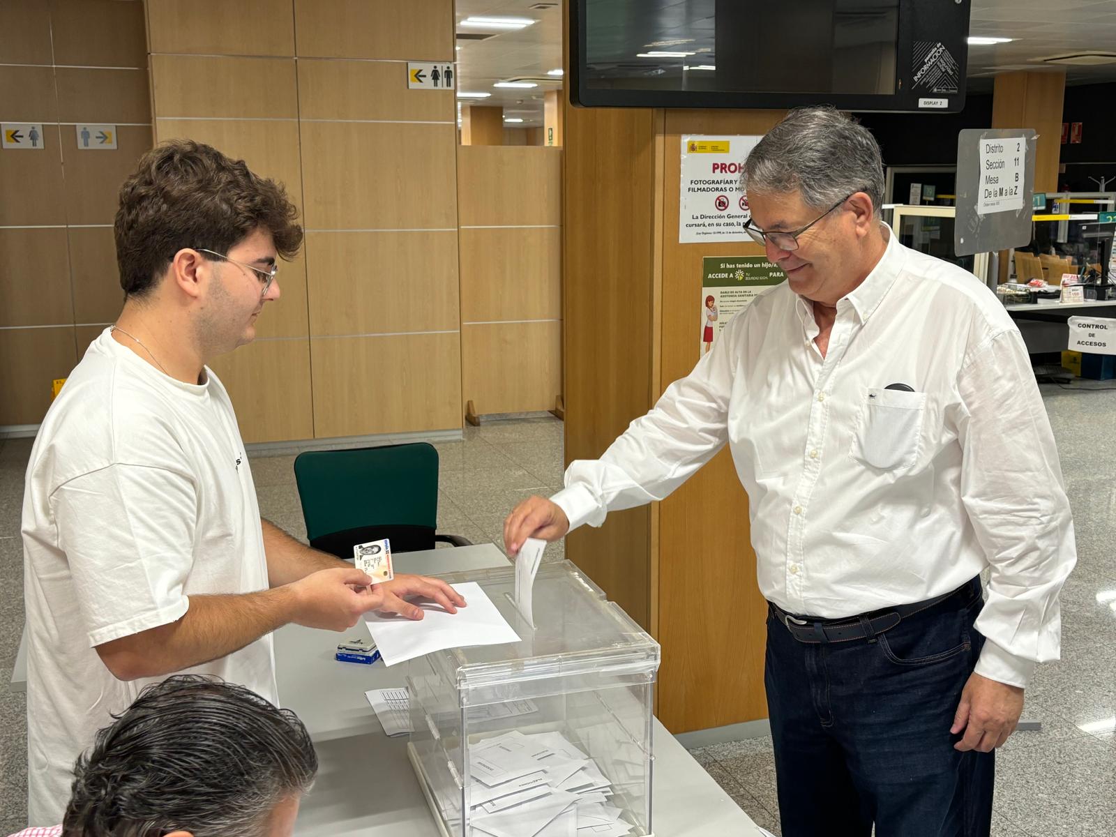 El candidato popular Pascual de la Parte