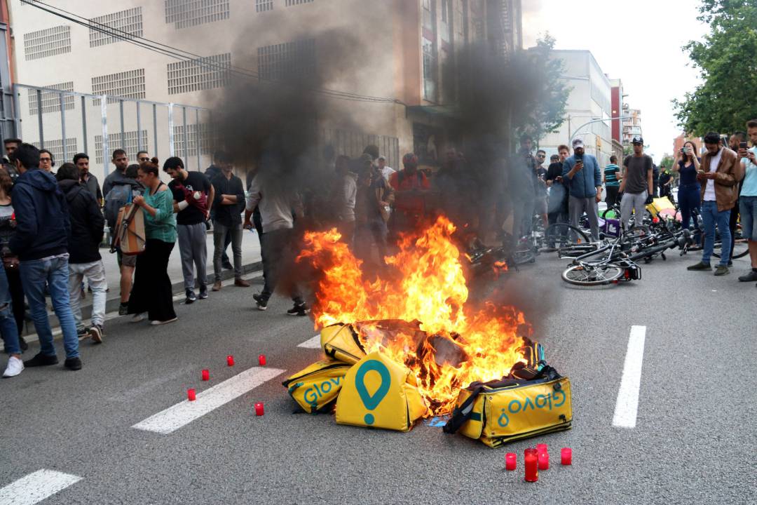 Protestas de los trabajadores en Barcelona después del fallecimiento del rider