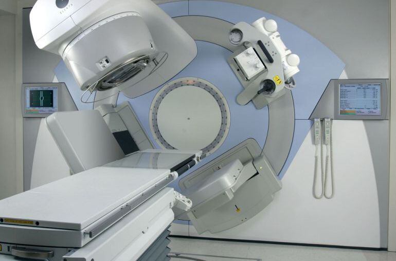 Reivindican mediante una recogida de firmas la implantación del servicio de Radioterapia en varias provincias de Castilla y León, una de ellas Palencia