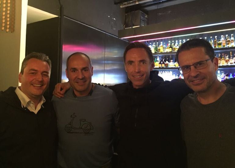 El cuerpo técnico del Baskonia con Steve Nash.