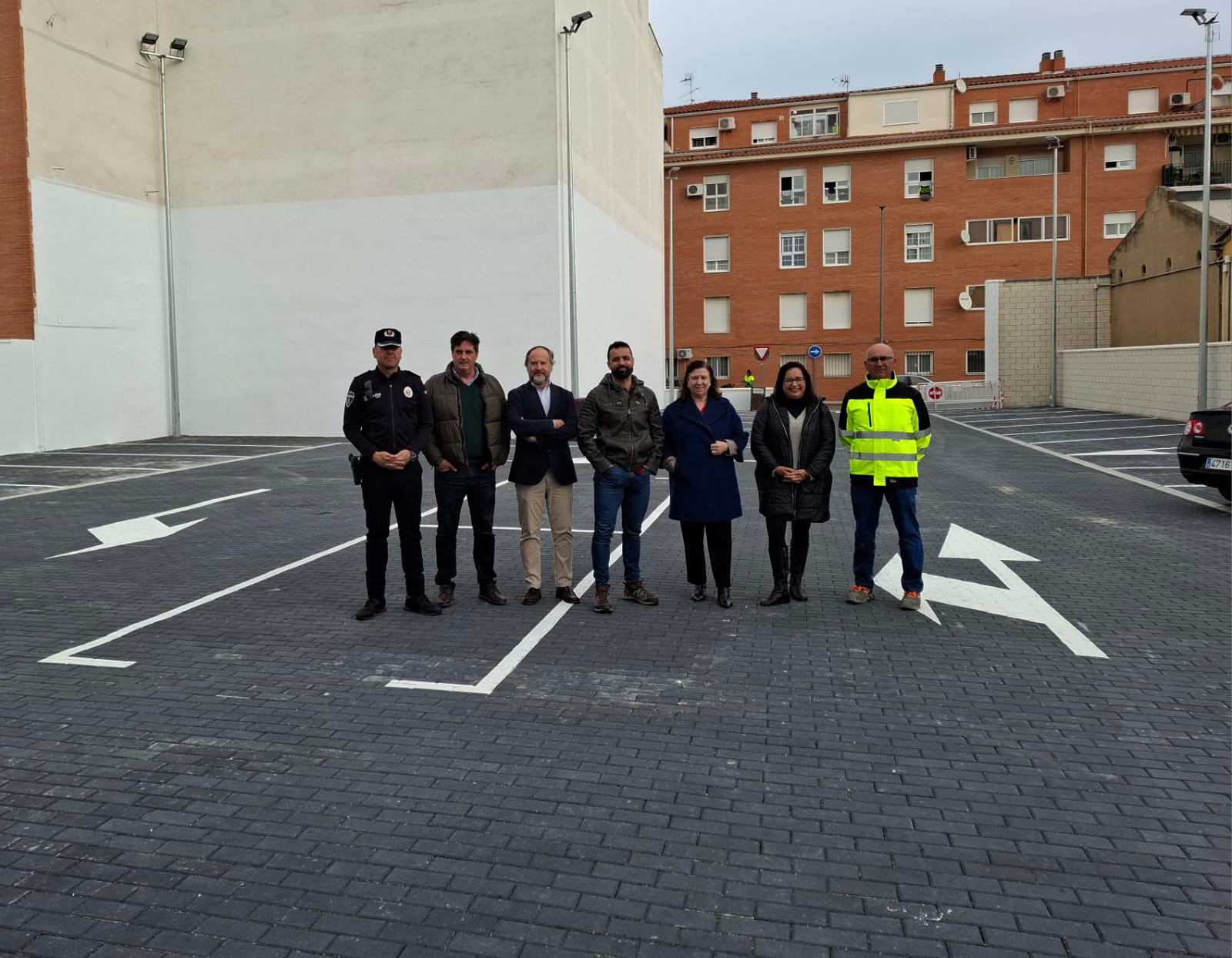 Se abre al público el nuevo parking de la calle Ayala de Don Benito