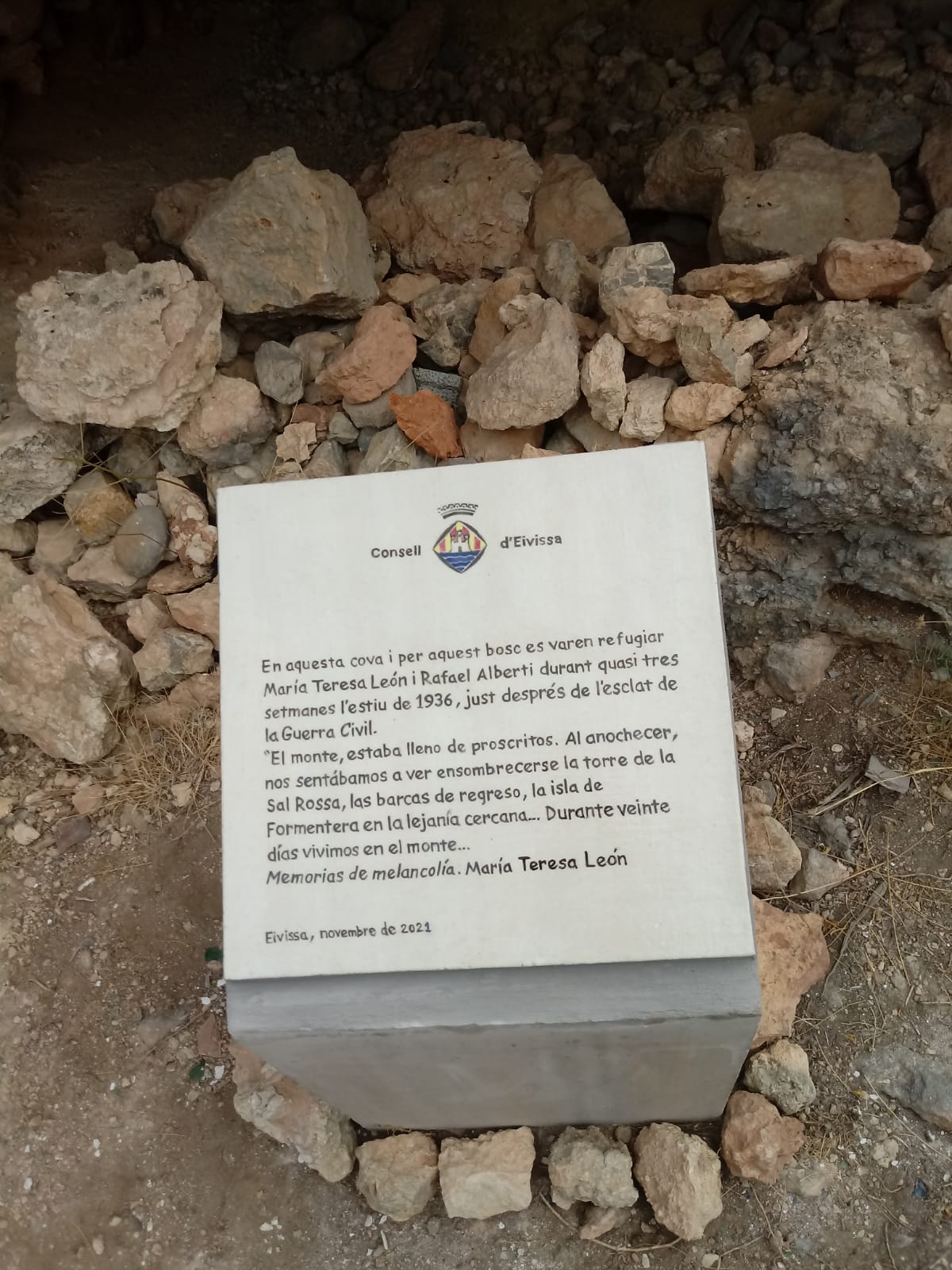 Imagen de la nueva placa facilitada por el Consell de Ibiza