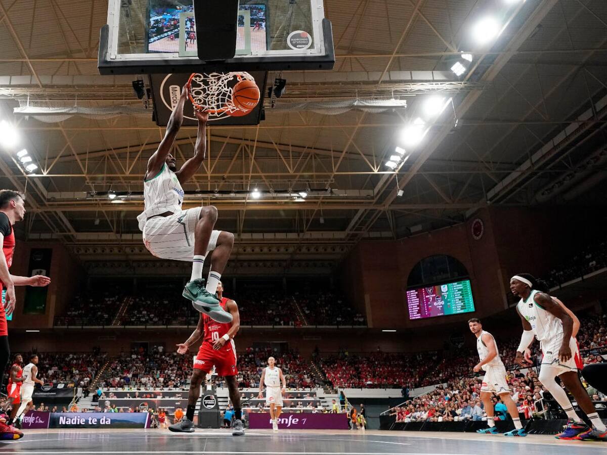 El Unicaja arranca el año en Murcia, donde si gana se clasificará matemáticamente para la Copa