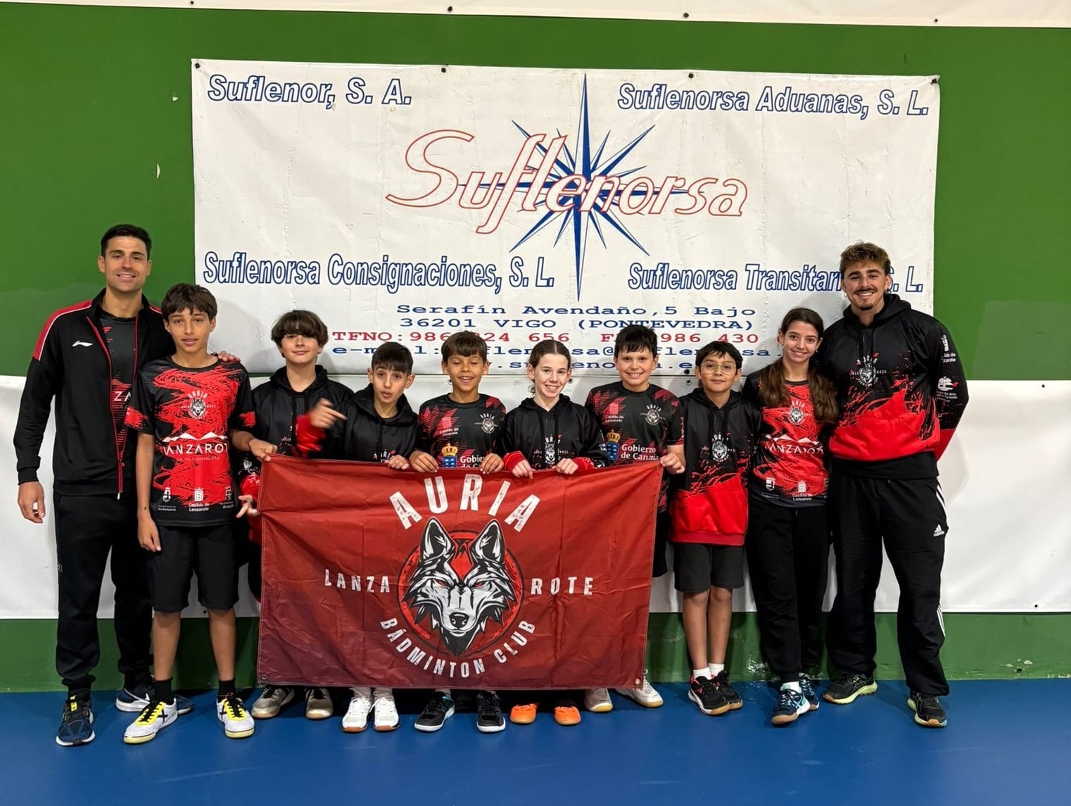 Jugadores y técnicos del Auria Bádminton Club.
