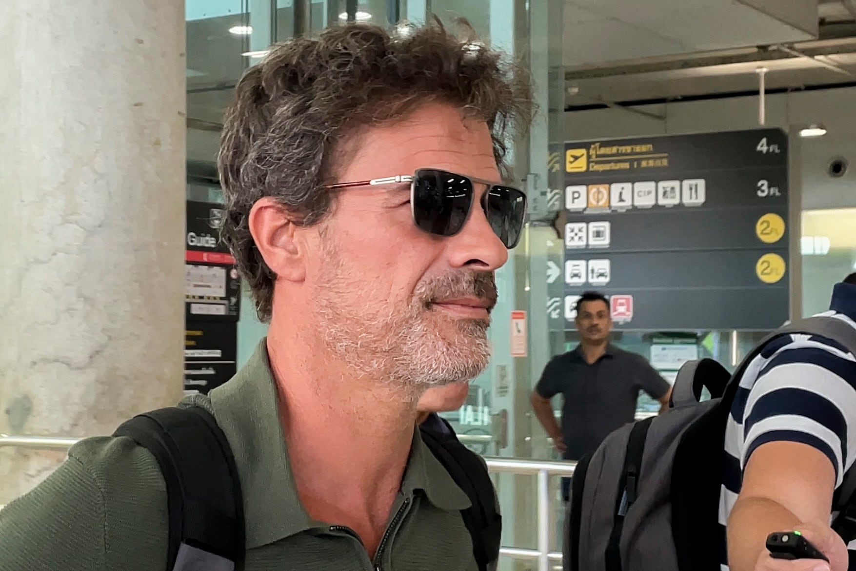 El actor español Rodolfo Sancho a su llegada este domingo a Bangkok.