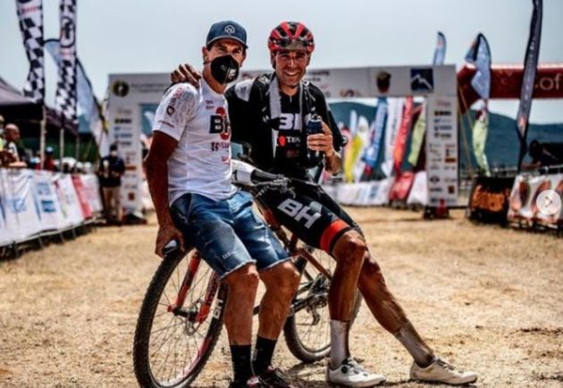 Carlos Coloma y David Valero al término de una carrera