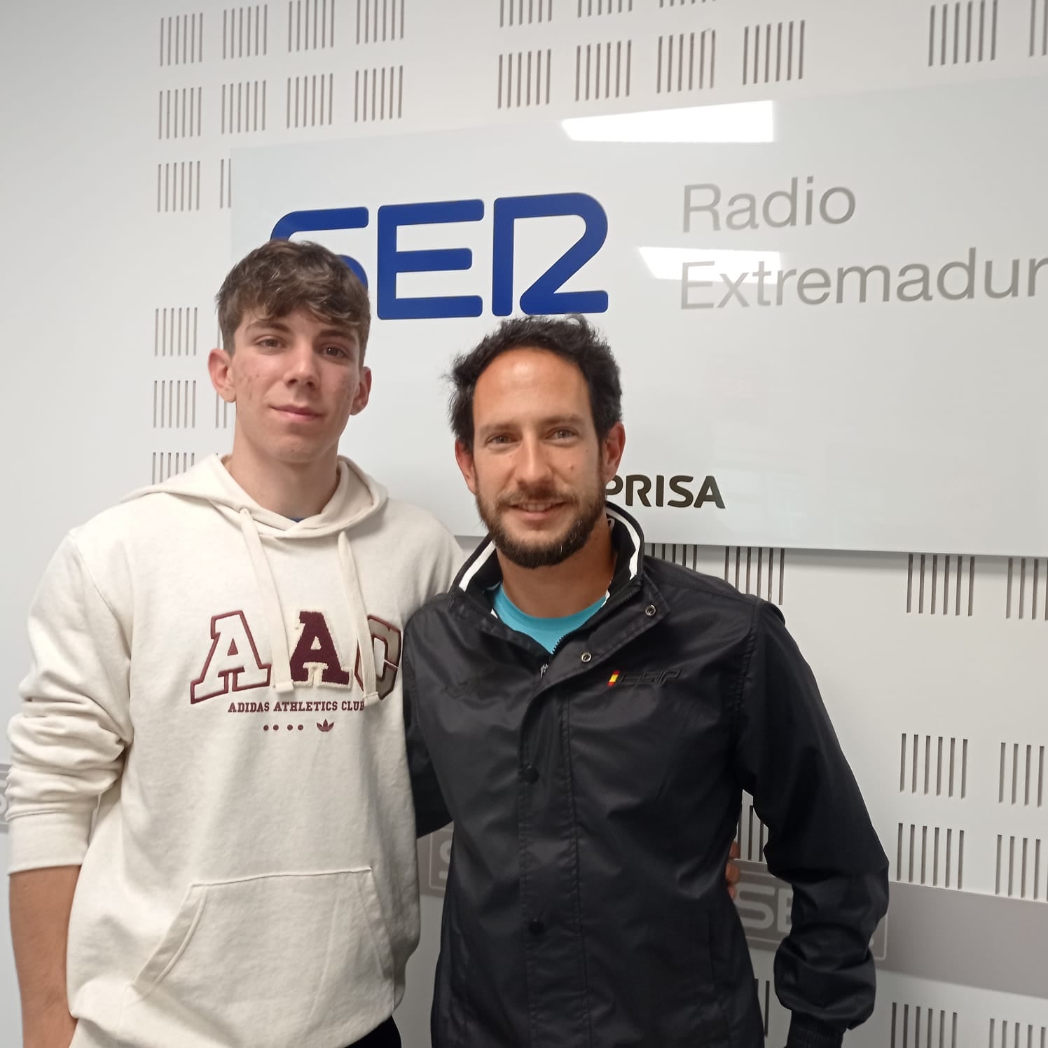 David García Zurita y Luis Carretero visitaron los estudios de la SER en Badajoz.