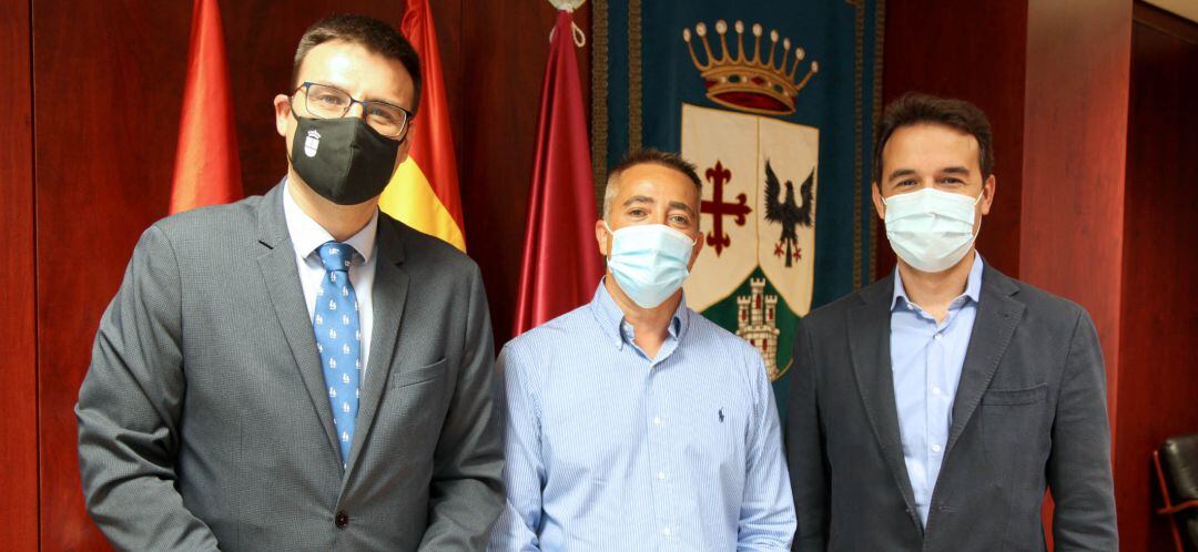 De izquierda a derecha, Miguel Ángel Arranz, Francisco Javier Rodríguez y Roberto Fraile
