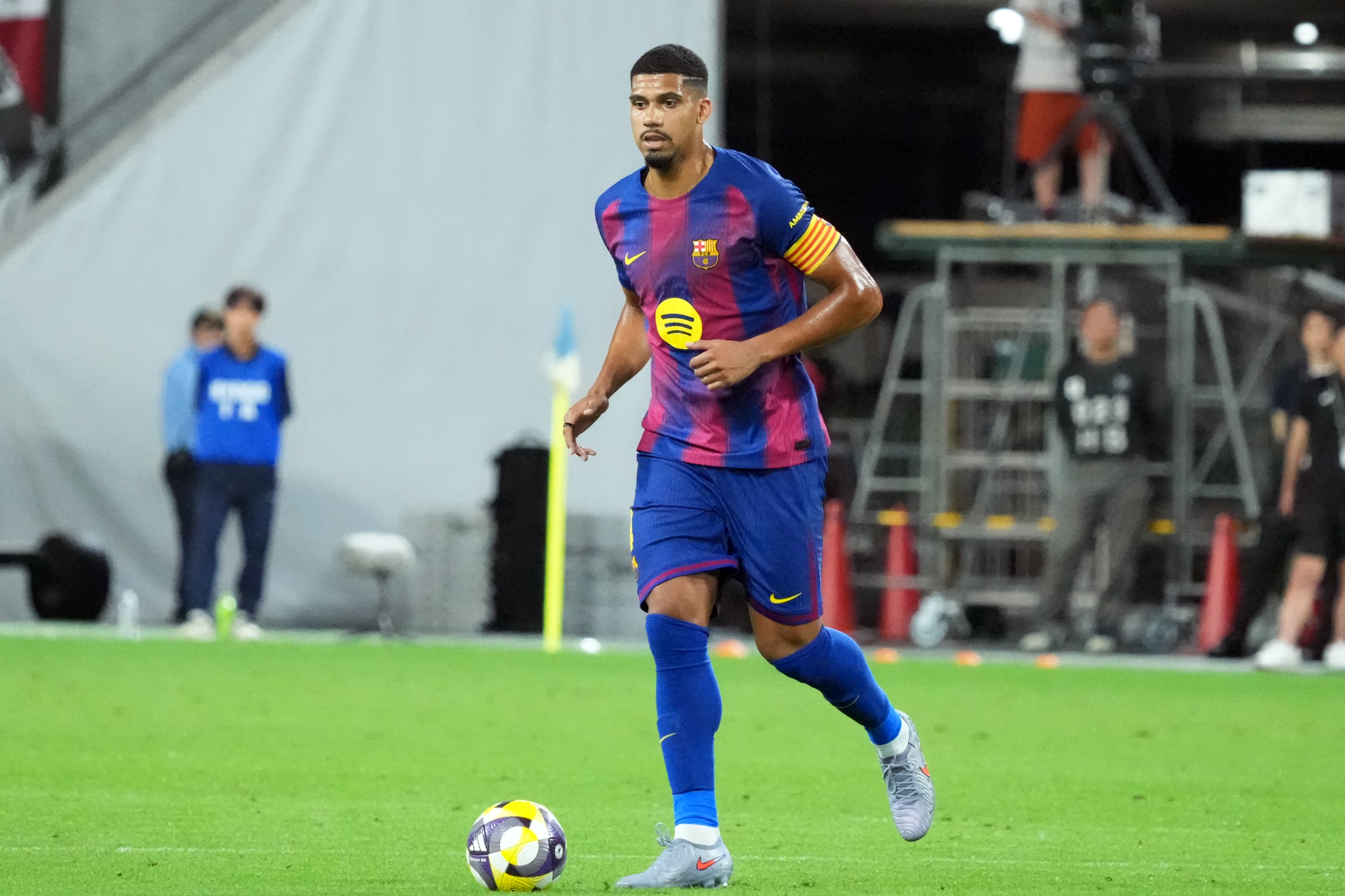 Ronald Araújo, durante un partido de pretemporada del FC Barcelona en la gira asiática
