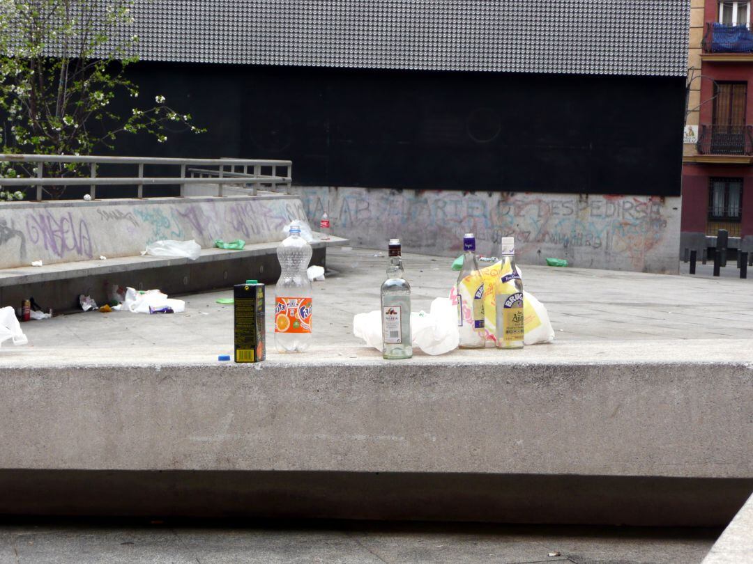 Restos de botellón en las calles