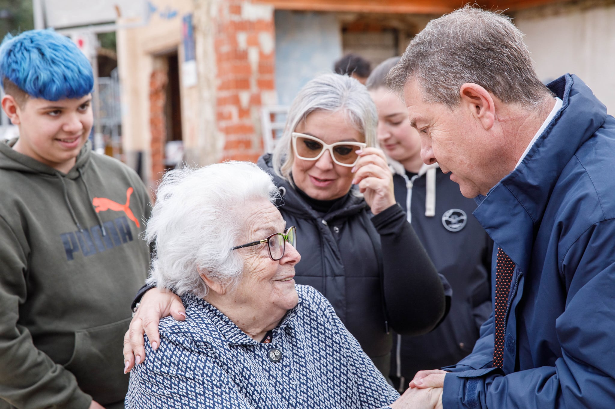 El presidente de Castilla-La Mancha, Emiliano García-Page, en una visita a Letur (Albacete) el pasado 24 de marzo