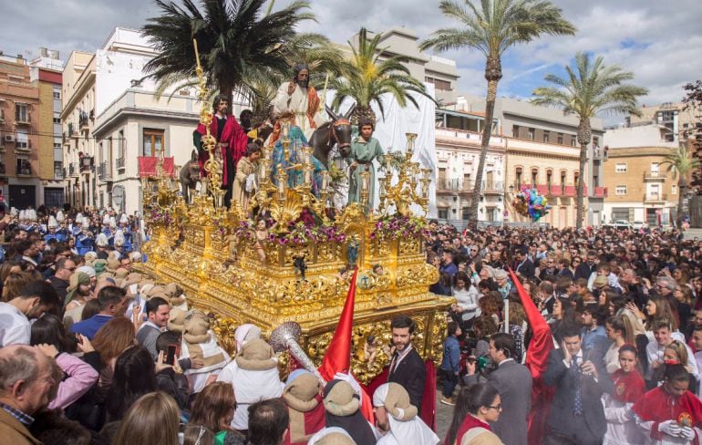 Hermandad de la Borriquita en San Pedro 