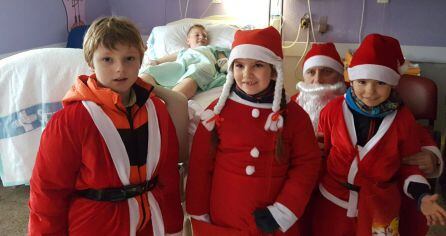 Los más pequeños del motoclub también se implicaron