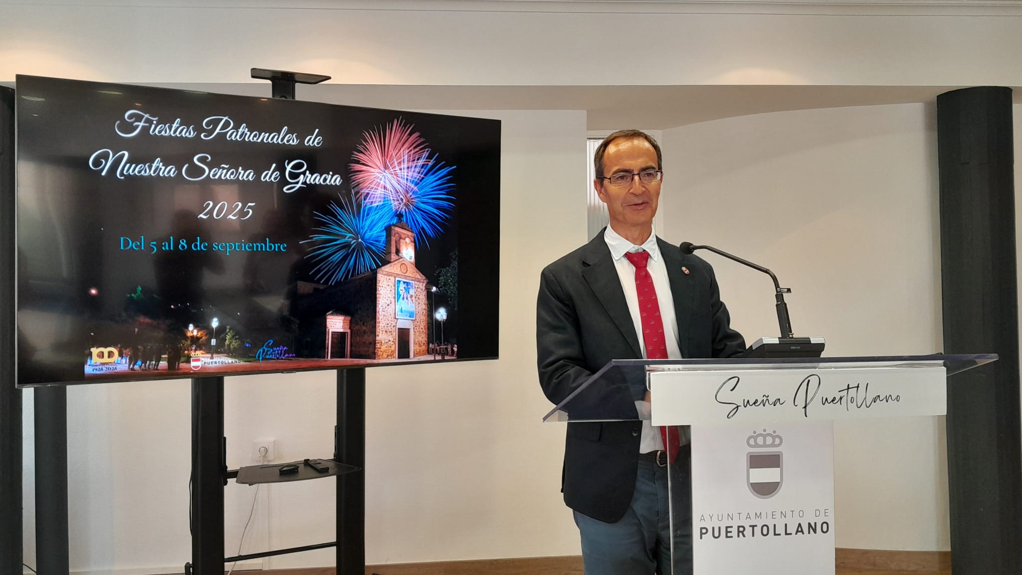 López  Berdonces, presentando la programación de las Fiestas Patronales de septiembre