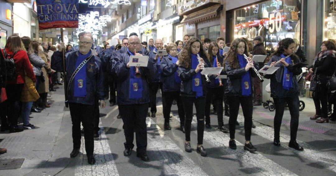 Desfile collas, Trova Cristiana Elda