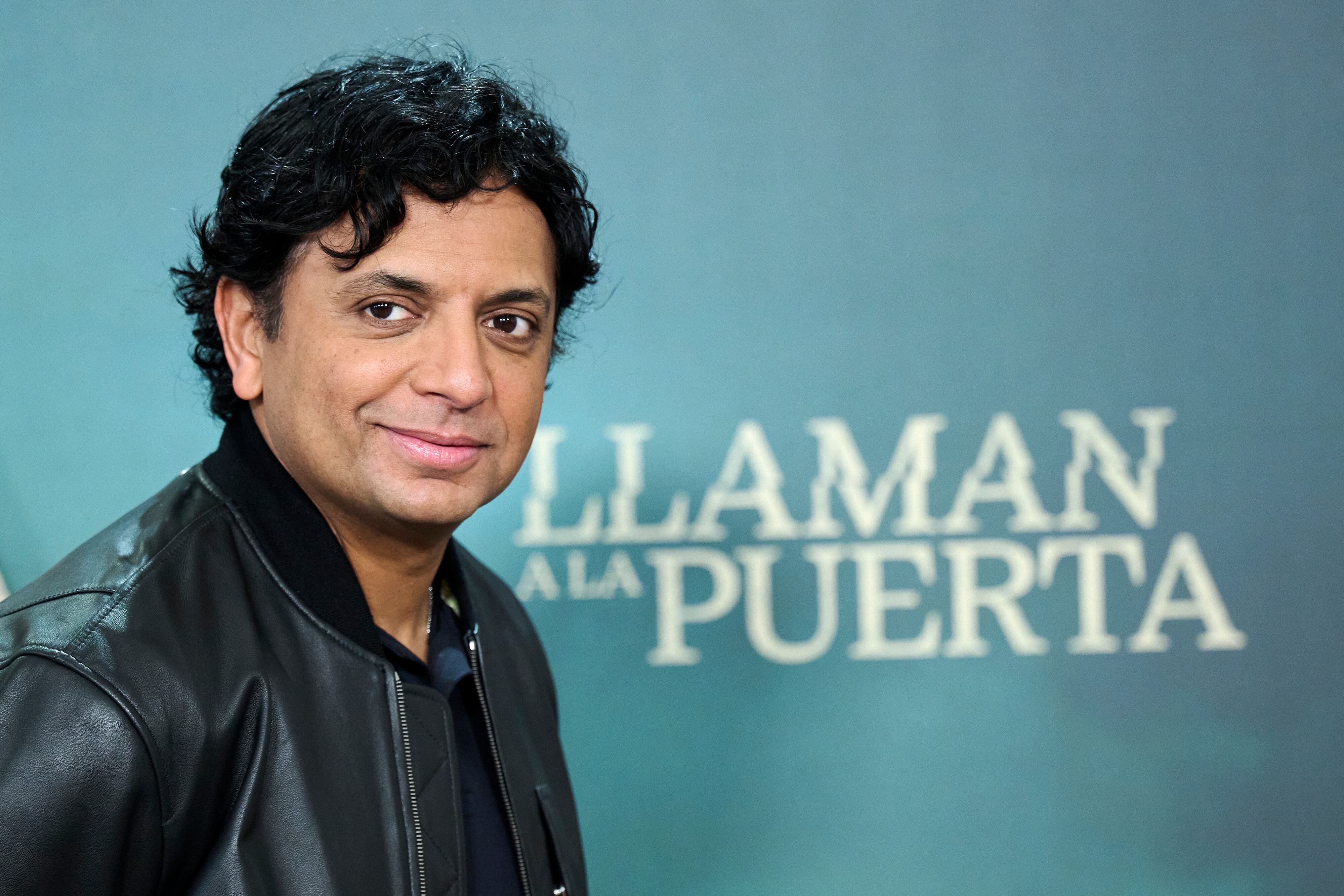M. Night Shyamalan presenta 'Llaman A La Puerta' en Madrid(Photo by Carlos Alvarez/Getty Images)