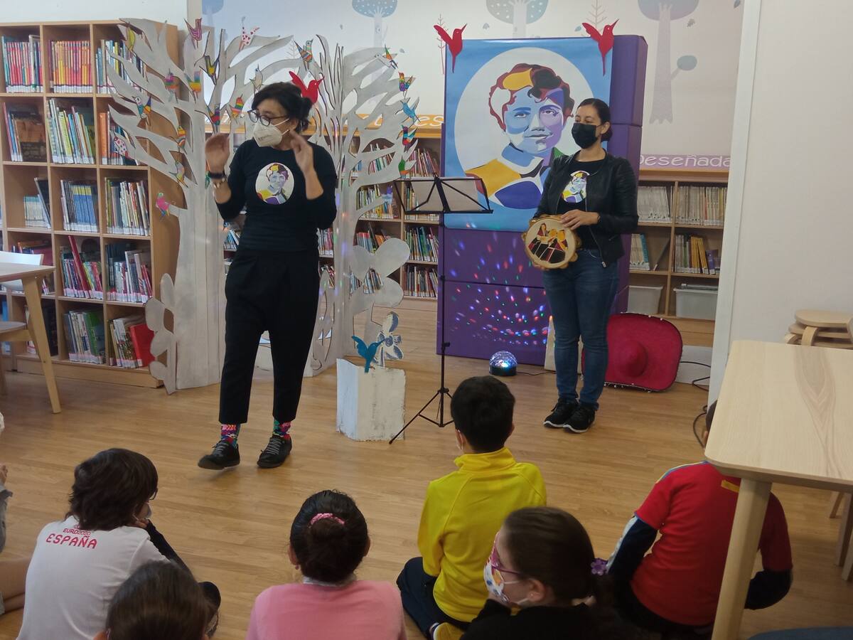 A Guarda sumouse as conmemoracións do Día de Rosalía de Castro