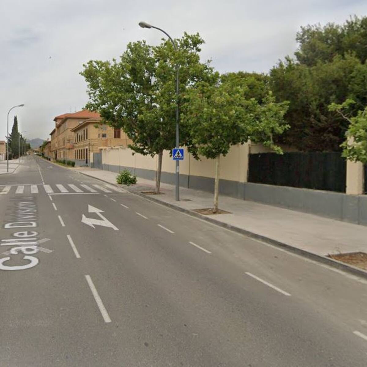 Los vecinos del Perpetuo Socorro lamentan que no se ha visto ninguna mejora por la reapertura del cuartel