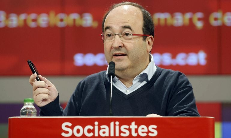 El primer secretario del PSC, Miquel Iceta, durante su intervención en la reunión del Consejo Nacional del partido. 