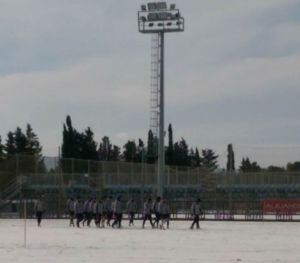 El Real Zaragoza ha entrenado este miércoles sobre la nieve