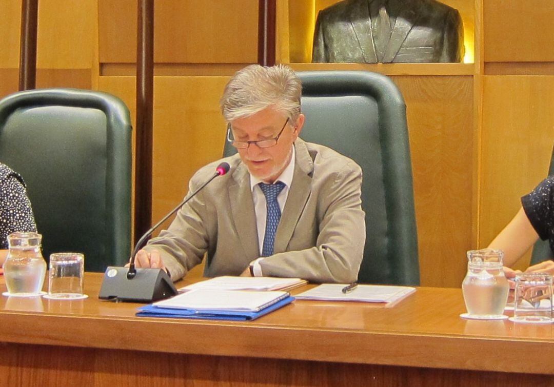 El Alcalde De Zaragoza, Pedro Santisteve