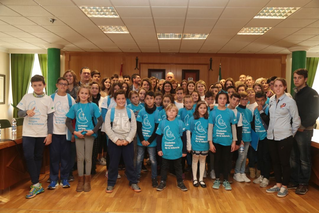 Entrega del título de &#039;Ciudad Amiga de la Infancia&#039; a Armilla (Granada) por parte de UNICEF