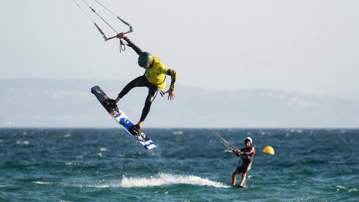 Campeonato del Mundo de kitesurf juvenil en Tarifa