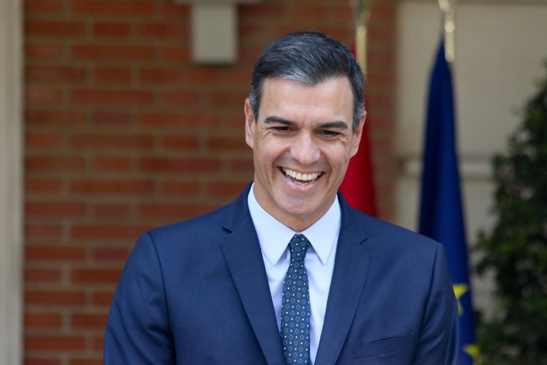 Pedro Sánchez antes del almuerzo en Moncloa de la presidenta electa de la Comisión Europea, Ursula von der Leyen el pasado 31 de julio 
 