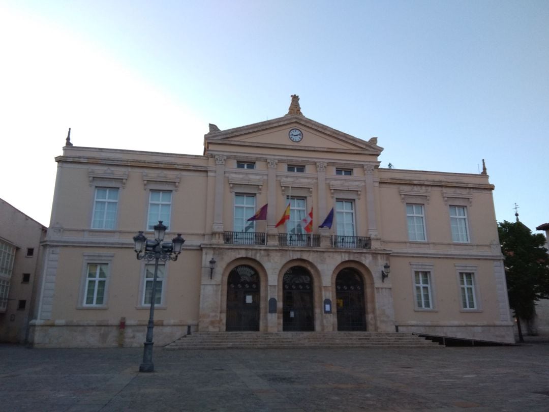 El Pleno del Ayuntamiento de Palencia continua siendo semi presencial
