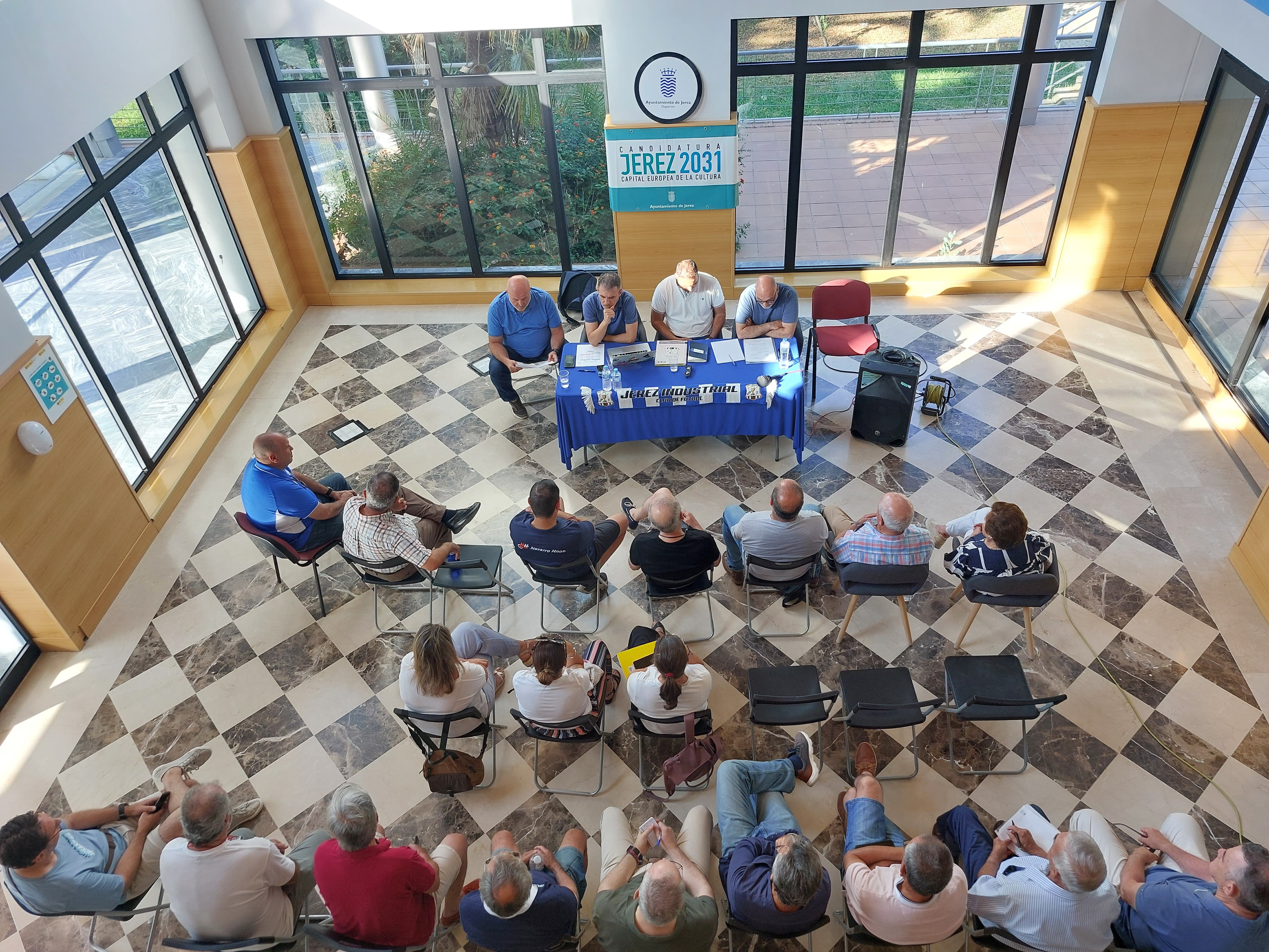 Asamblea de socios del Jerez Industrial