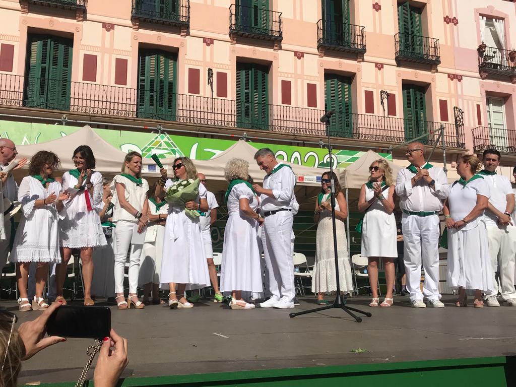 Momento del homenaje a Rosa Casals en la fiesta del comercio