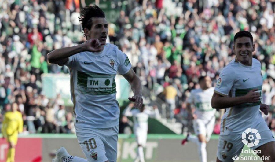 Pere Milla celebra uno de sus tres goles al Villarreal la pasada jornada