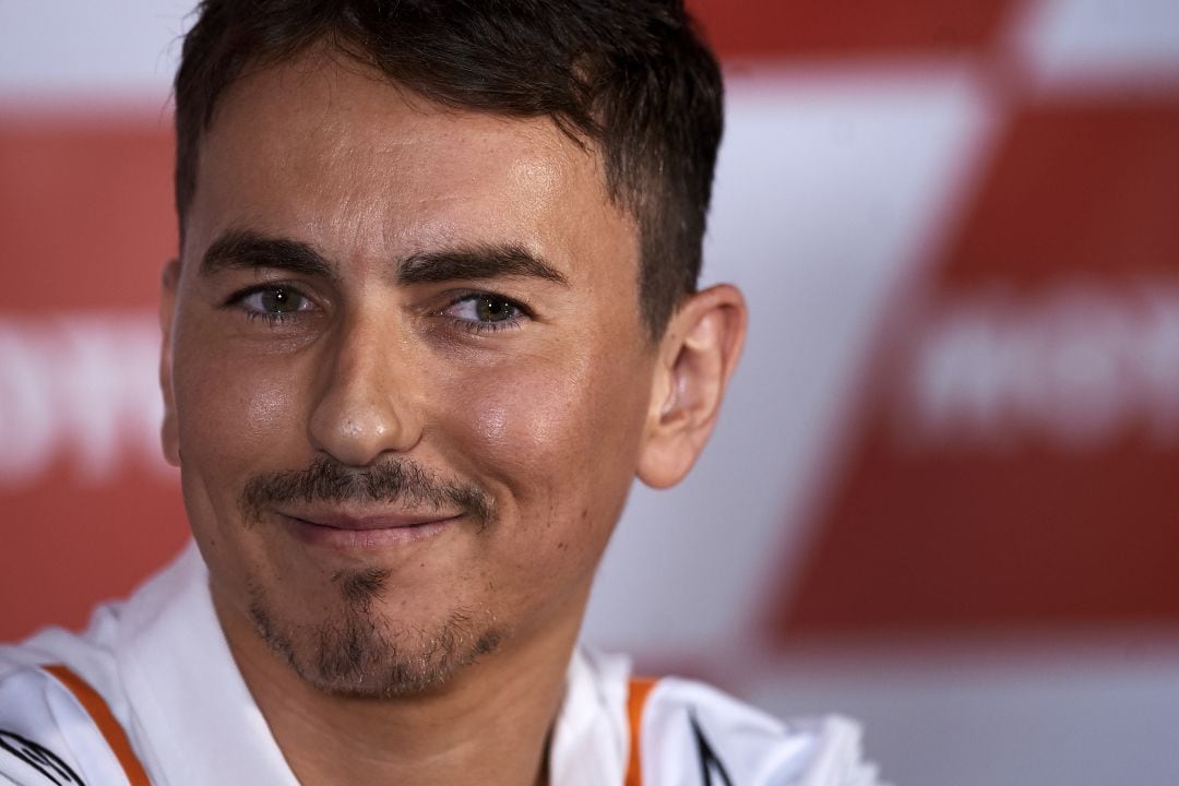 Jorge Lorenzo en su rueda de prensa de retirada.