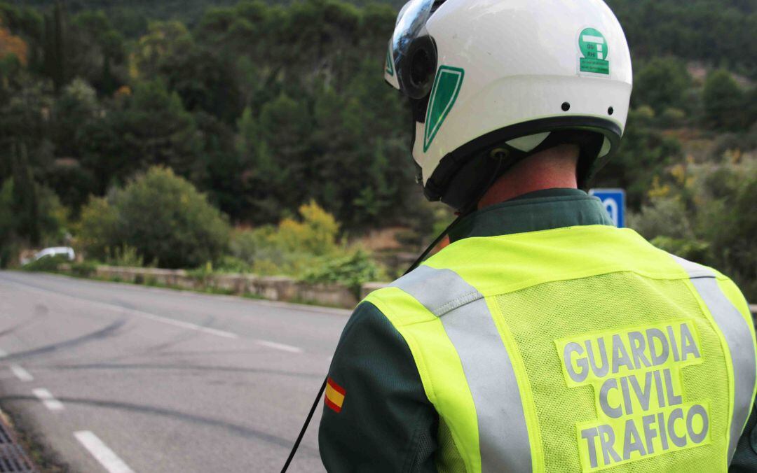 Imagen de archivo de un agente de la Guardia Civil de Tráfico