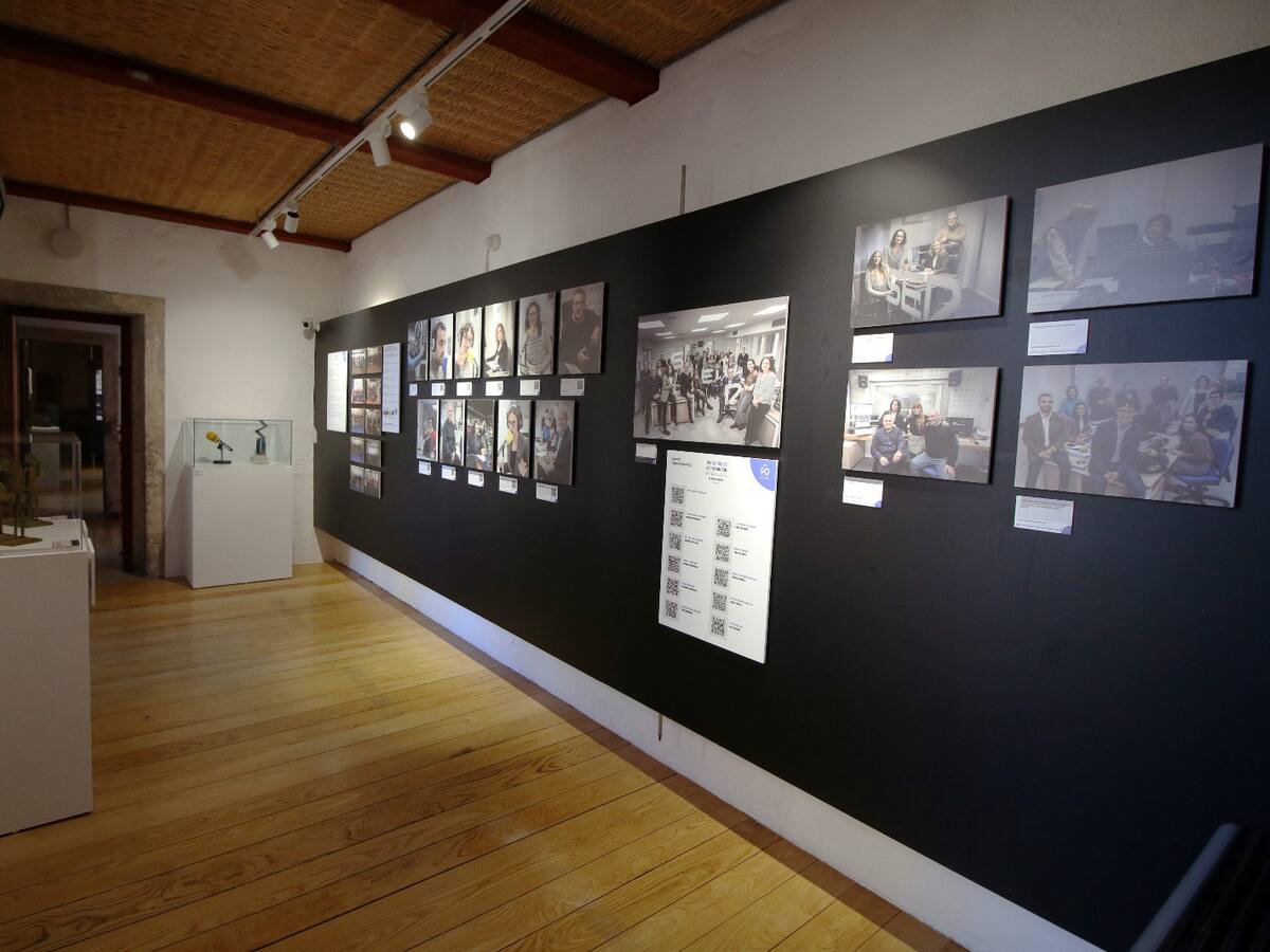 Historias de Radio Galicia, una exposición a través de nuestros 90 años de vida
