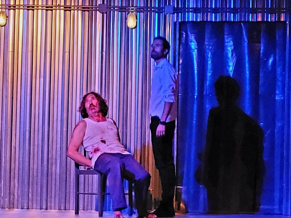 Momento de la obra Pedro y el Capitán, de Duende Teatro