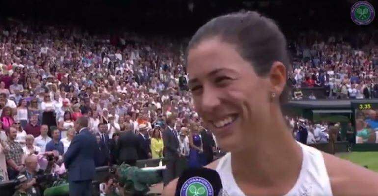 Muguruza durante su discurso tras haber ganado frente a Williams